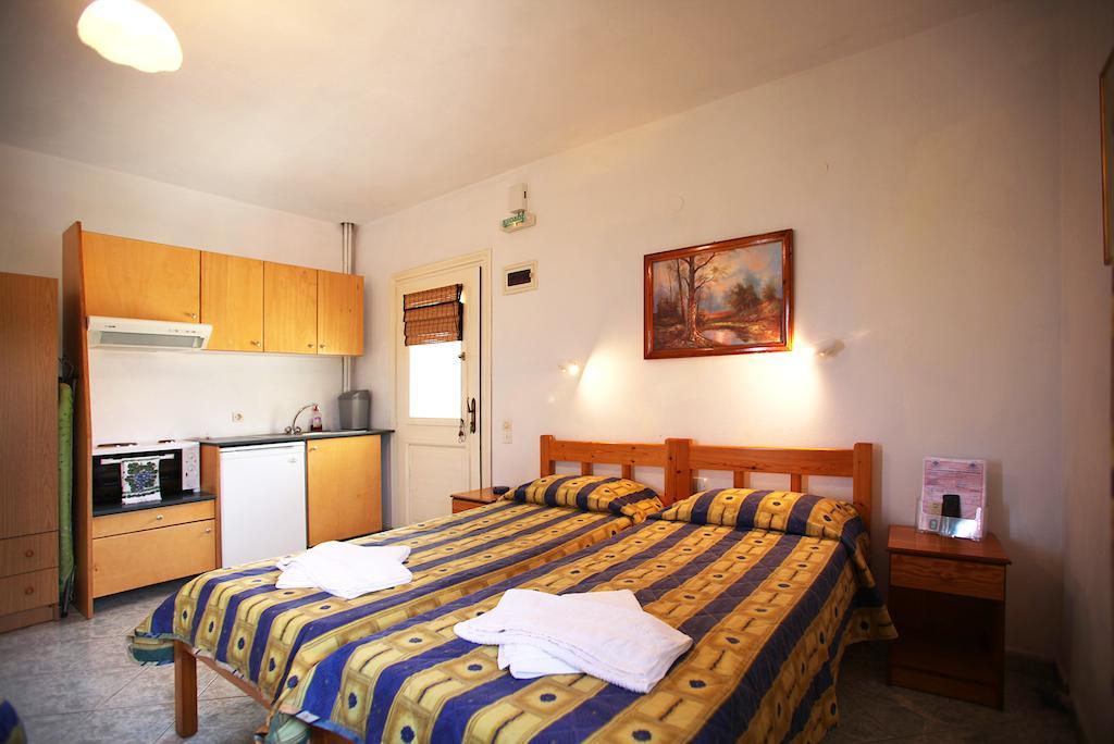 Alexandros Rooms & Studios Skopelos Exterior foto