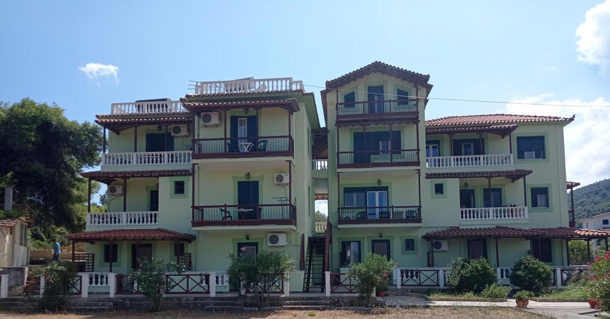 Alexandros Rooms & Studios Skopelos Exterior foto