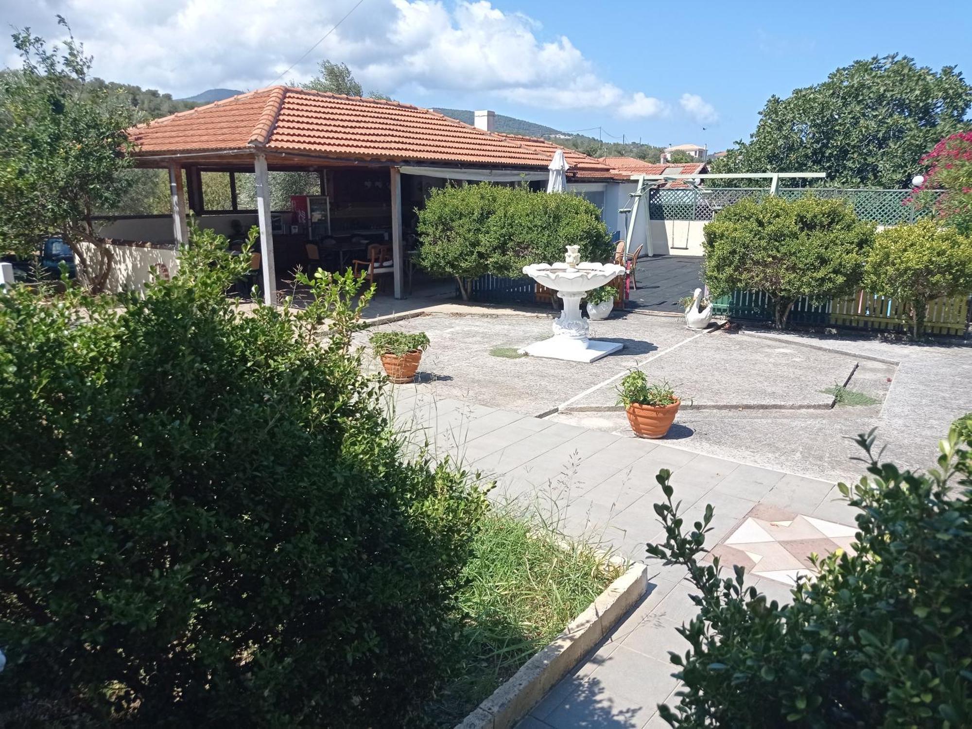 Alexandros Rooms & Studios Skopelos Exterior foto